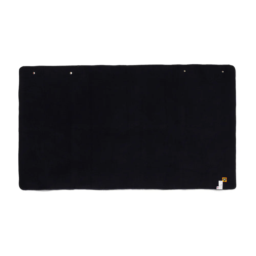 Human Made -  "Heart Fleece Blanket" - Image 7